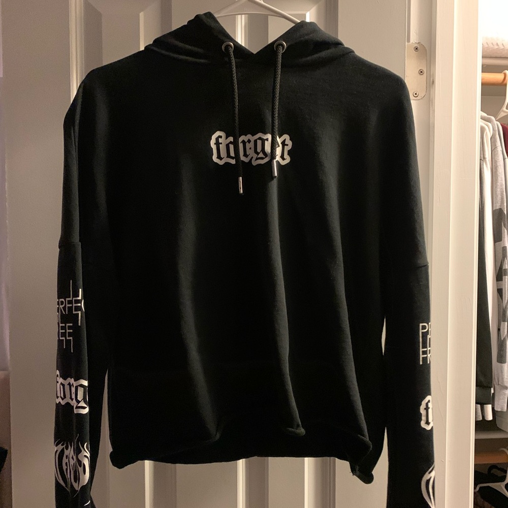 Cropped Hoodie